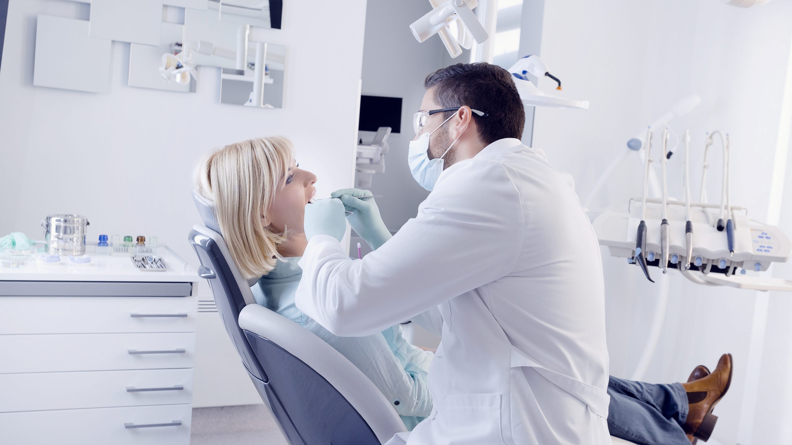 Dentist in Addison, IL